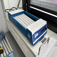 Cole-Parmer RS-200 Rollermixer image 0